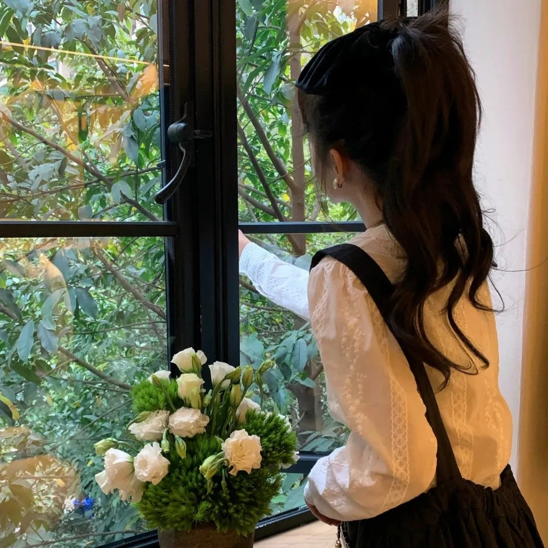 女王西施